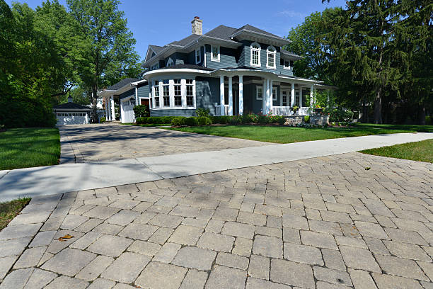 Best Interlocking Driveway Pavers  in Lakeway, TX
